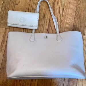 Tory Burch Cream Tote & Long Wallet Pebbled Leather Set Preowned